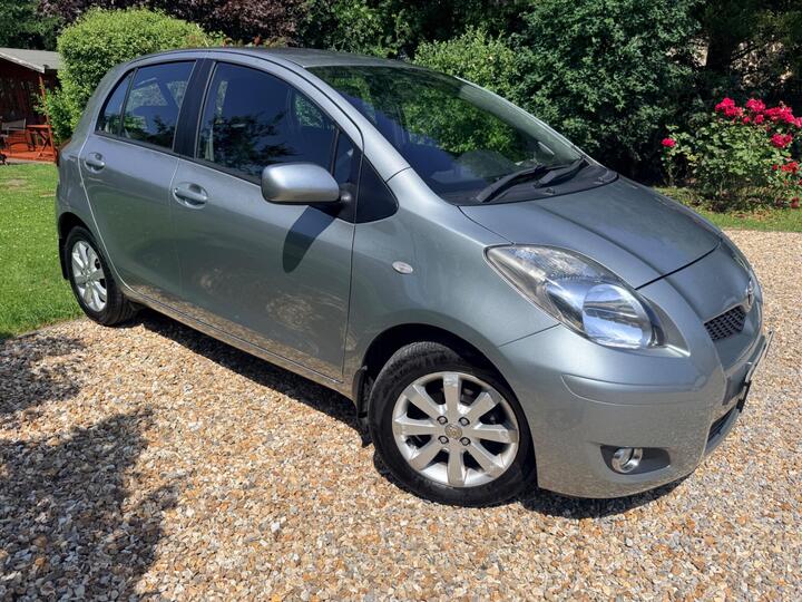 Toyota Yaris 1.33 Dual VVT-i T Spirit MultiMode Euro 5 (s/s) 5dr