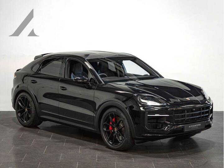 Porsche Cayenne 4.0T V8 GTS TiptronicS 4WD Euro 6 (s/s) 5dr Porsche Cayenne 4.0T V8 GTS TiptronicS 4WD Euro 6 (s/s) 5dr