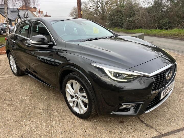 Infiniti Q30 1.6T Luxe DCT Euro 6 (s/s) 5dr