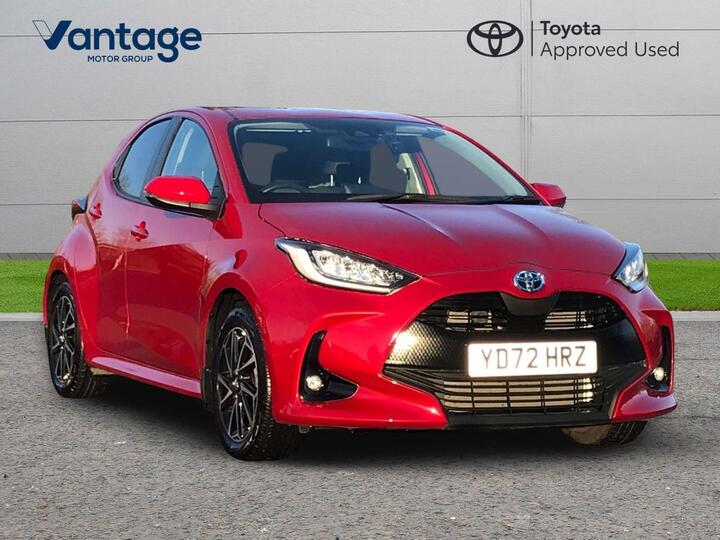 Toyota Yaris 1.5 VVT-h Design E-CVT Euro 6 (s/s) 5dr