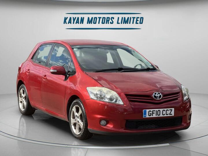 Toyota Auris 1.33 VVT-i TR (s/s) 5dr