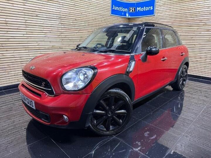 MINI Countryman 2.0 Cooper SD Euro 5 (s/s) 5dr MINI Countryman 2.0 Cooper SD Euro 5 (s/s) 5dr