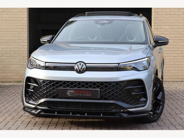 Volkswagen TIGUAN 1.5 ETSI MHEV R-Line DSG Euro 6 (s/s) 5dr