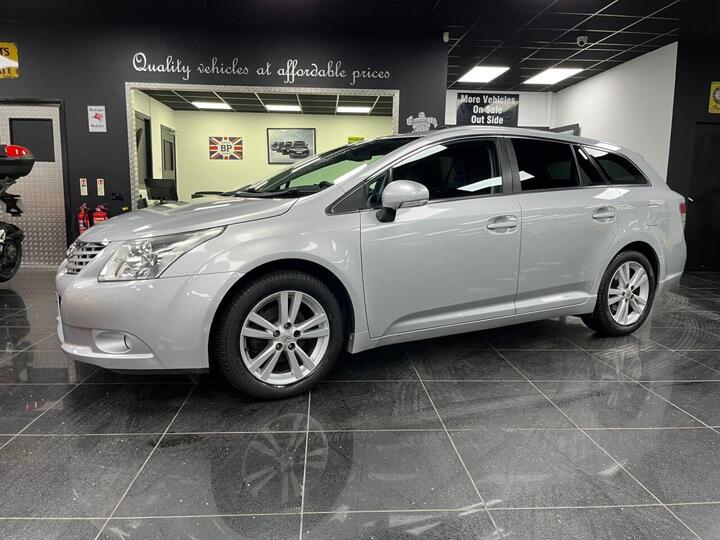 Toyota AVENSIS 2.0 D-4D T4 Tourer Euro 5 5dr
