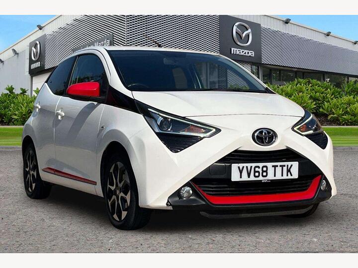 Toyota AYGO 1.0 VVT-i X-trend Euro 6 5dr Toyota AYGO 1.0 VVT-i X-trend Euro 6 5dr