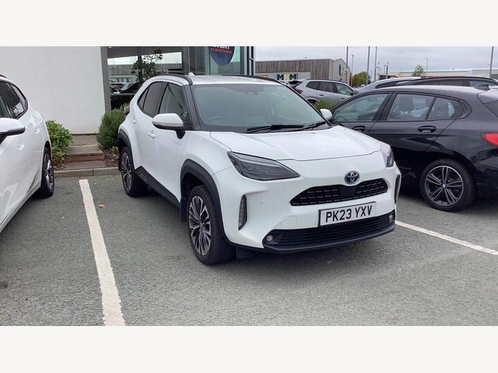 Toyota Yaris Cross 1.5 VVT-h Excel E-CVT AWD Euro 6 (s/s) 5dr Toyota Yaris Cross 1.5 VVT-h Excel E-CVT AWD Euro 6 (s/s) 5dr