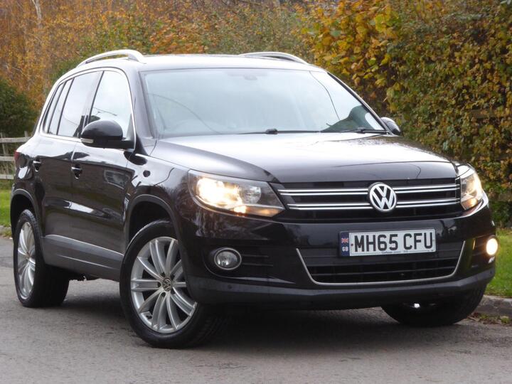 Volkswagen Tiguan 2.0 TDI BlueMotion Tech Match Edition 4WD Euro 6 (s/s) 5dr Volkswagen Tiguan 2.0 TDI BlueMotion Tech Match Edition 4WD Euro 6 (s/s) 5dr