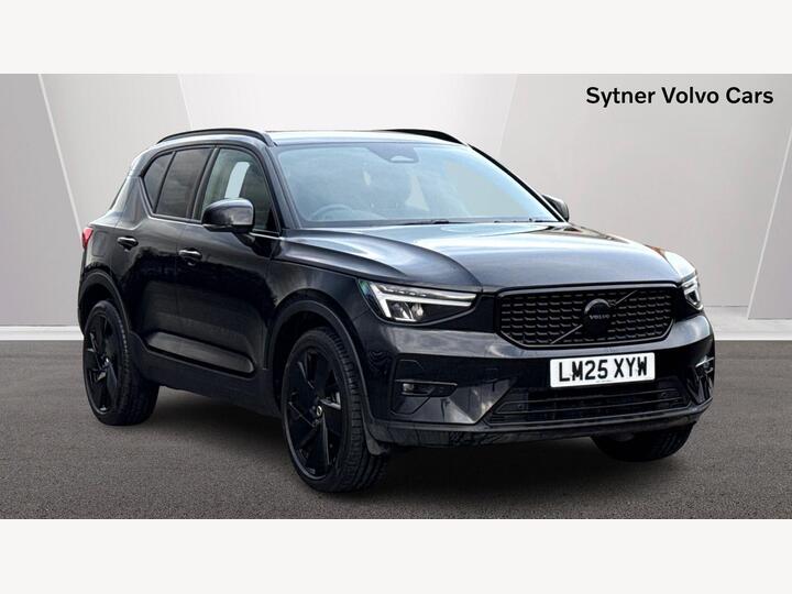 Volvo XC40 2.0 B4 MHEV Plus Black Edition DCT Auto Euro 6 (s/s) 5dr