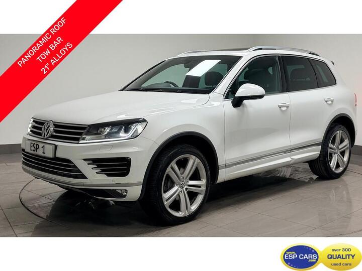 Volkswagen Touareg 3.0 TDI V6 R-Line Plus Tiptronic 4WD Euro 6 (s/s) 5dr Volkswagen Touareg 3.0 TDI V6 R-Line Plus Tiptronic 4WD Euro 6 (s/s) 5dr