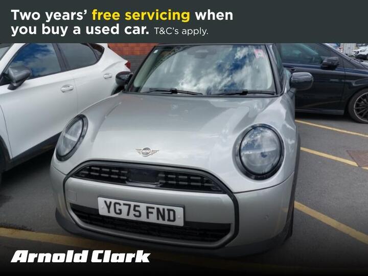 MINI Cooper 1.5C Classic Steptronic Euro 6 (s/s) 3dr