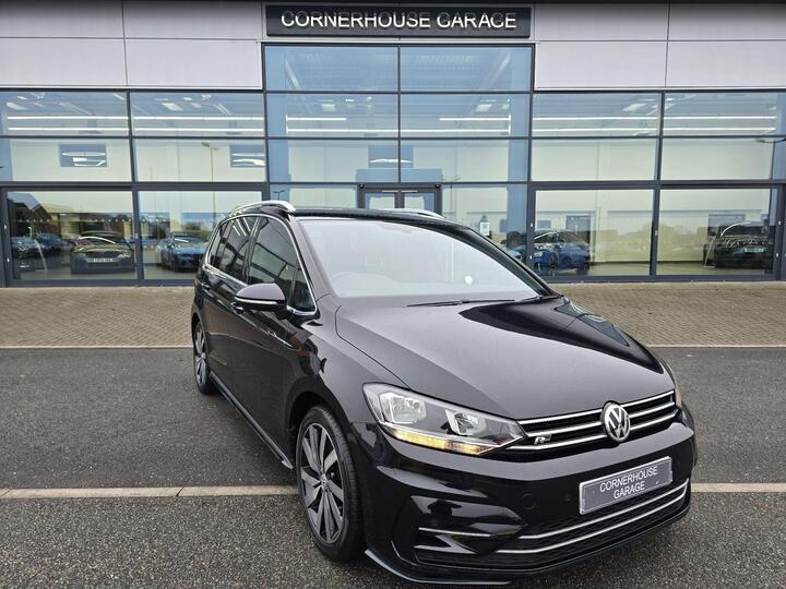 Volkswagen Touran 1.5 TSI EVO R-Line DSG Euro 6 (s/s) 5dr Volkswagen Touran 1.5 TSI EVO R-Line DSG Euro 6 (s/s) 5dr