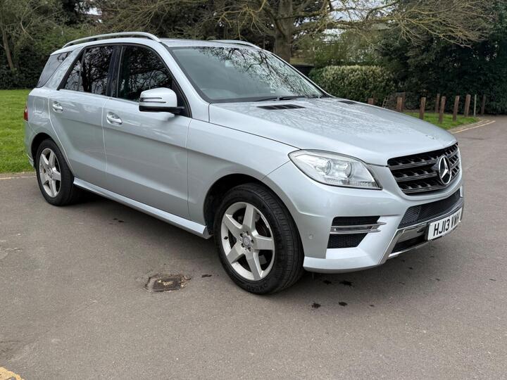 Mercedes-Benz M Class 2.1 ML250 BlueTEC AMG Sport G-Tronic 4WD Euro 6 (s/s) 5dr Mercedes-Benz M Class 2.1 ML250 BlueTEC AMG Sport G-Tronic 4WD Euro 6 (s/s) 5dr