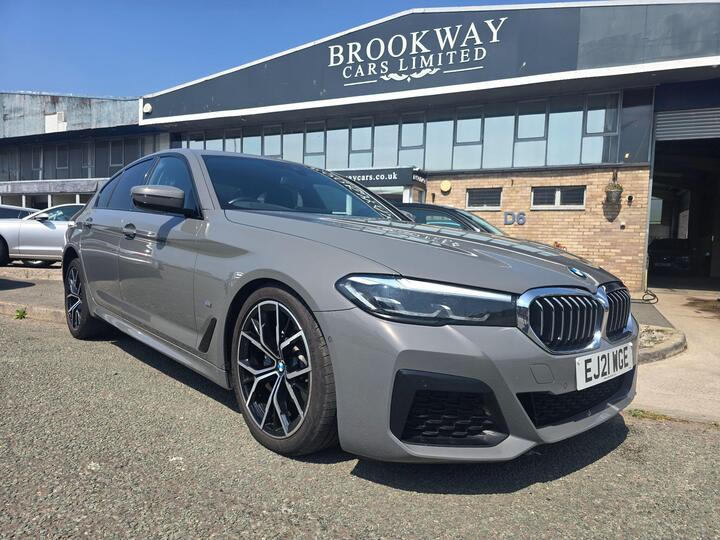 BMW 5 Series 2.0 520d MHT M Sport Steptronic Euro 6 (s/s) 4dr