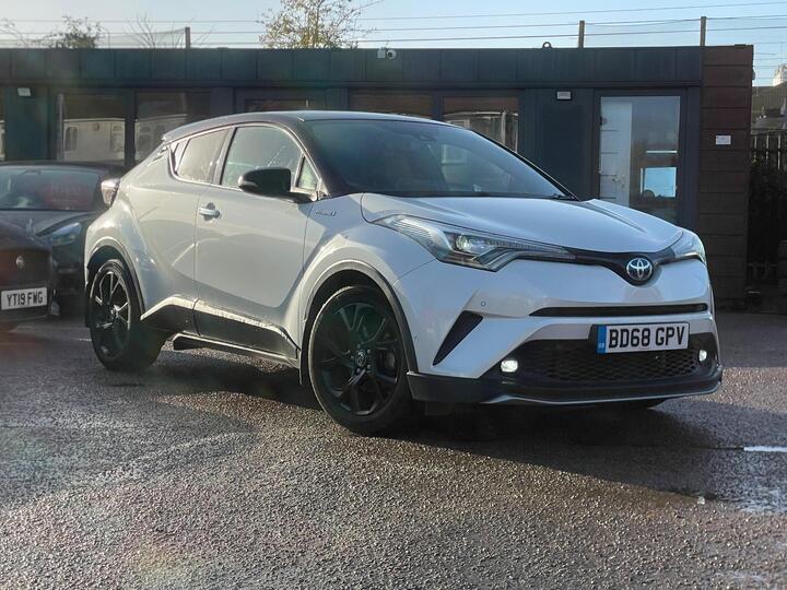 Toyota C-HR 1.8 VVT-h Dynamic CVT Euro 6 (s/s) 5dr Toyota C-HR 1.8 VVT-h Dynamic CVT Euro 6 (s/s) 5dr