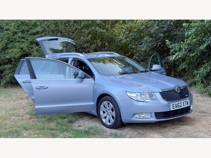 Skoda Superb 1.6 TDI SE GreenLine II Euro 5 (s/s) 5dr