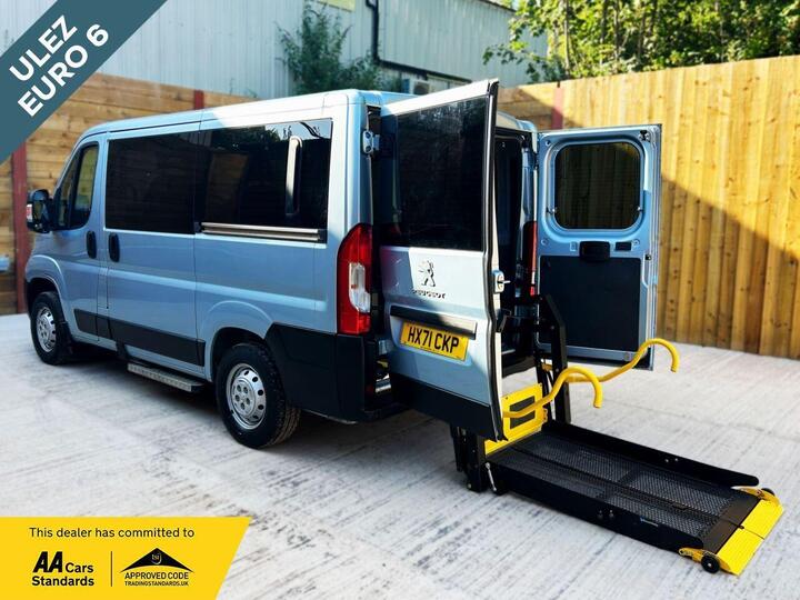 Peugeot BOXER 5 Seat Wheelchair Accessible Disabled Access Vehicle WAV Peugeot BOXER 5 Seat Wheelchair Accessible Disabled Access Vehicle WAV