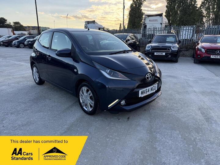 Toyota AYGO 1.0 VVT-i X-pression X-shift Euro 5 5dr Euro 5