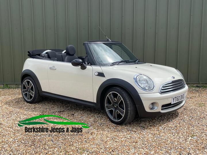 MINI Convertible 1.6 Cooper Euro 5 2dr