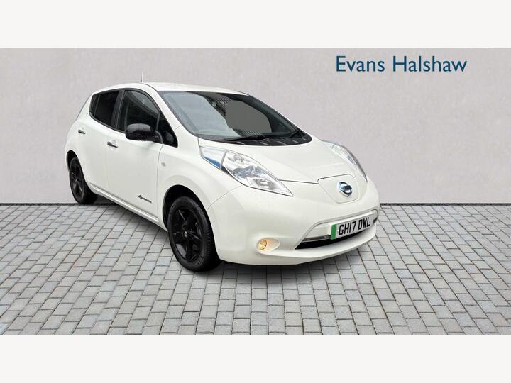 Nissan Leaf 30kWh Black Edition Auto 5dr Nissan Leaf 30kWh Black Edition Auto 5dr