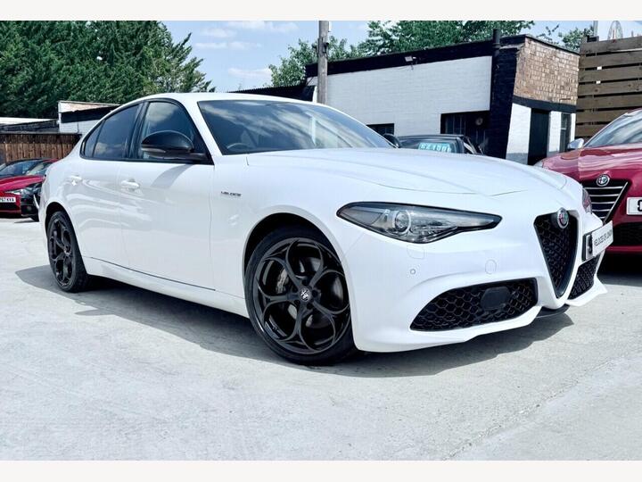 Alfa Romeo GIULIA 2.0T Veloce Auto Euro 6 (s/s) 4dr