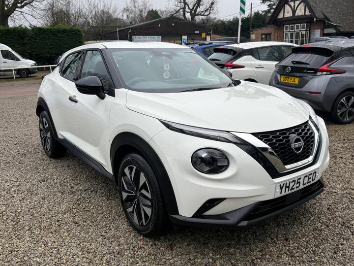 Nissan Juke 1.0 DIG-T Acenta Premium Euro 6 (s/s) 5dr