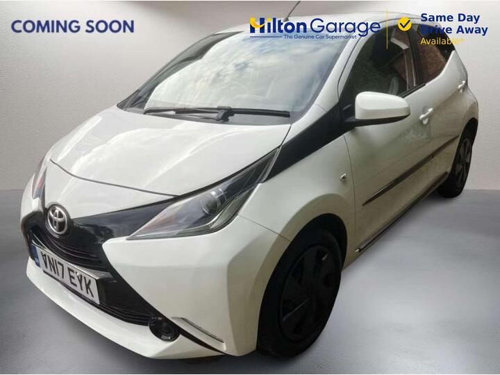 Toyota AYGO 1.0 VVT-i X-play X-shift Euro 6 5dr
