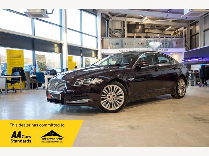 Jaguar XF 2.2d Portfolio Auto Euro 5 (s/s) 4dr
