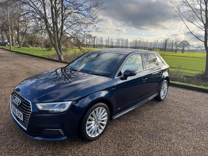 Audi A3 1.4 TFSI E-tron Sportback E-S Tronic Euro 6 5dr 8.8kWh
