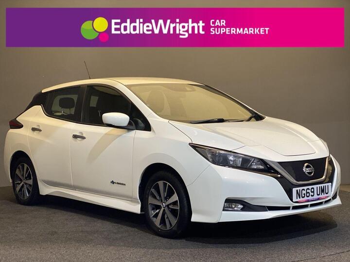 Nissan LEAF 40kWh Acenta Auto 5dr Nissan LEAF 40kWh Acenta Auto 5dr