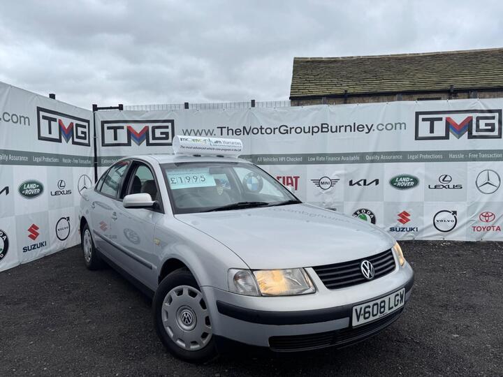 Volkswagen Passat 1.9 TDI SE 4dr Volkswagen Passat 1.9 TDI SE 4dr