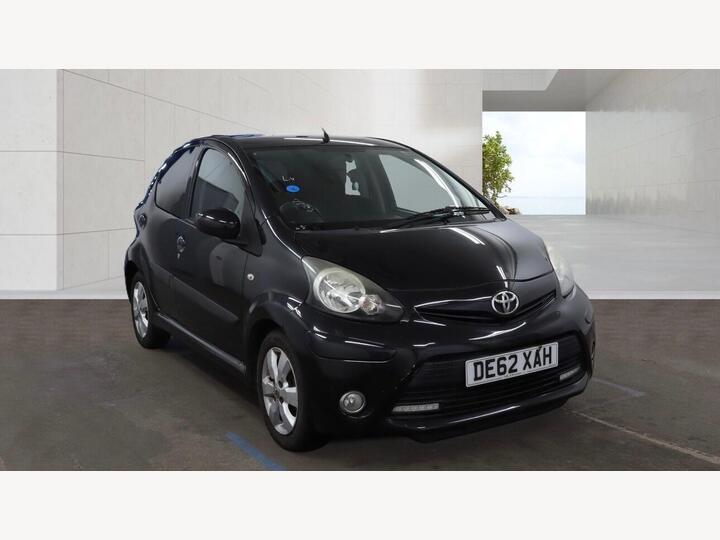 Toyota AYGO 1.0 VVT-i Fire Euro 5 5dr