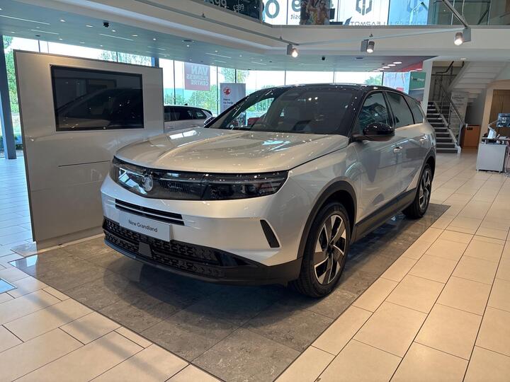 Vauxhall Grandland 1.2 MHEV Ultimate E-DCT Euro 6 (s/s) 5dr