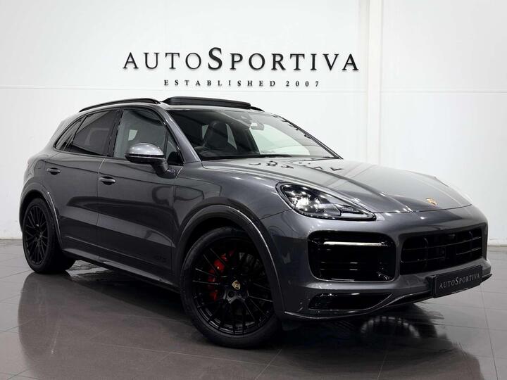 Porsche CAYENNE 4.0T V8 GTS TiptronicS 4WD Euro 6 (s/s) 5dr Porsche CAYENNE 4.0T V8 GTS TiptronicS 4WD Euro 6 (s/s) 5dr
