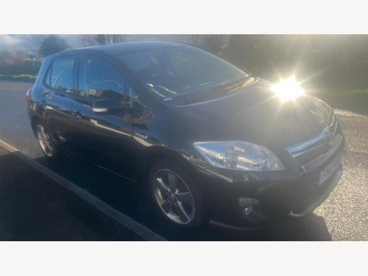 Toyota Auris 1.8 VVT-h T4 CVT Euro 5 (s/s) 5dr