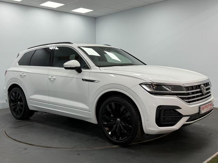 Volkswagen Touareg 3.0 TDI V6 R-Line Tech Plus Tiptronic 4Motion Euro 6 (s/s) 5dr