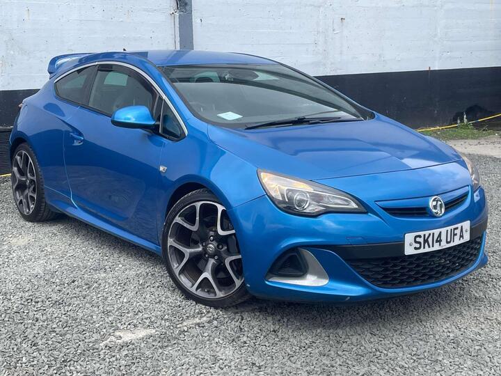 Vauxhall ASTRA 2.0T VXR Euro 5 (s/s) 3dr Vauxhall ASTRA 2.0T VXR Euro 5 (s/s) 3dr