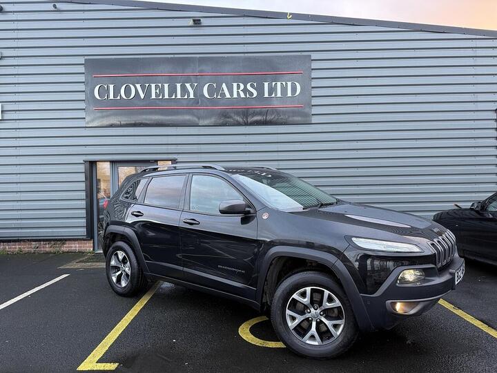 Jeep Cherokee 3.2 V6 Trailhawk Auto 4WD Euro 6 5dr