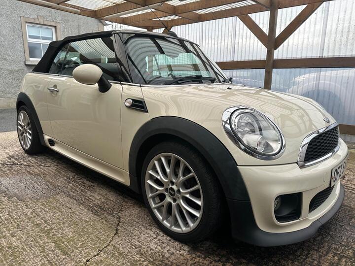 MINI Convertible 1.6 Cooper Euro 6 (s/s) 2dr