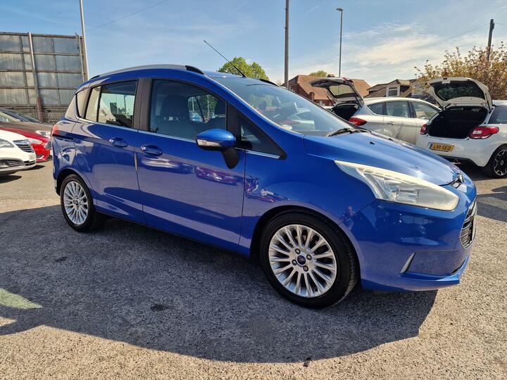 Ford B-Max 1.6 TDCi Titanium Euro 5 5dr