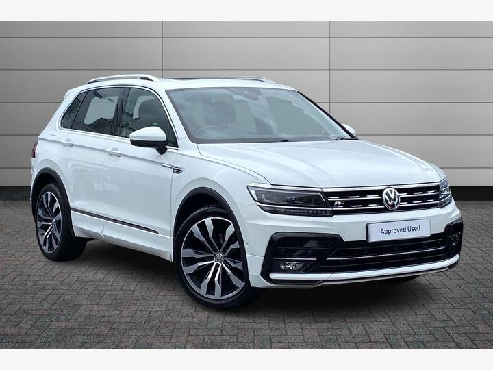 Volkswagen TIGUAN DIESEL ESTATE 2.0 TDI R-Line Tech DSG Euro 6 (s/s) 5dr