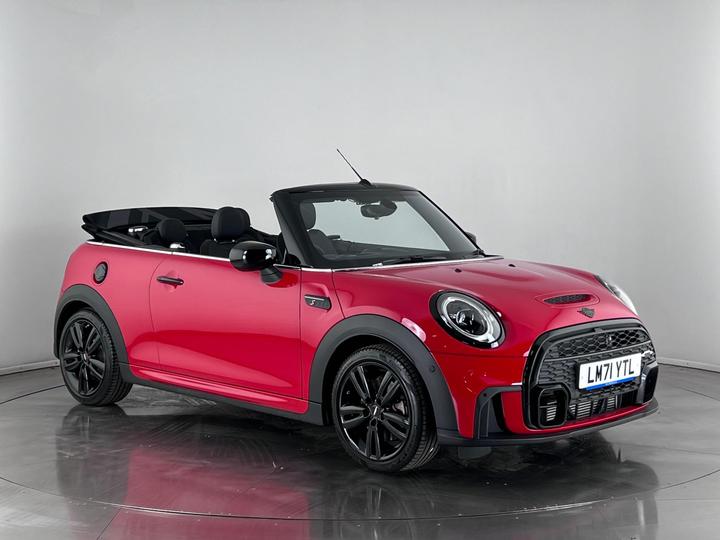 MINI Convertible 2.0 Cooper S Sport Steptronic Euro 6 (s/s) 2dr