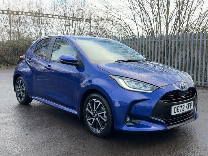 Toyota Yaris 1.5 VVT-h Design E-CVT Euro 6 (s/s) 5dr