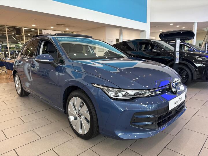 Volkswagen Golf 1.5 ETSI MHEV Match DSG Euro 6 (s/s) 5dr