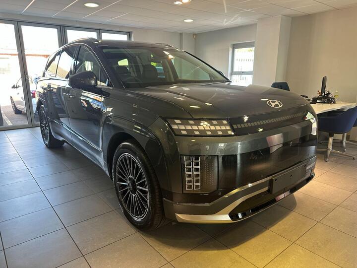 Hyundai IONIQ 9 110kWh Calligraphy Auto AWD 5dr