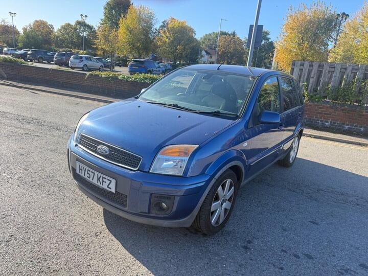 Ford FUSION 1.6 Plus 5dr