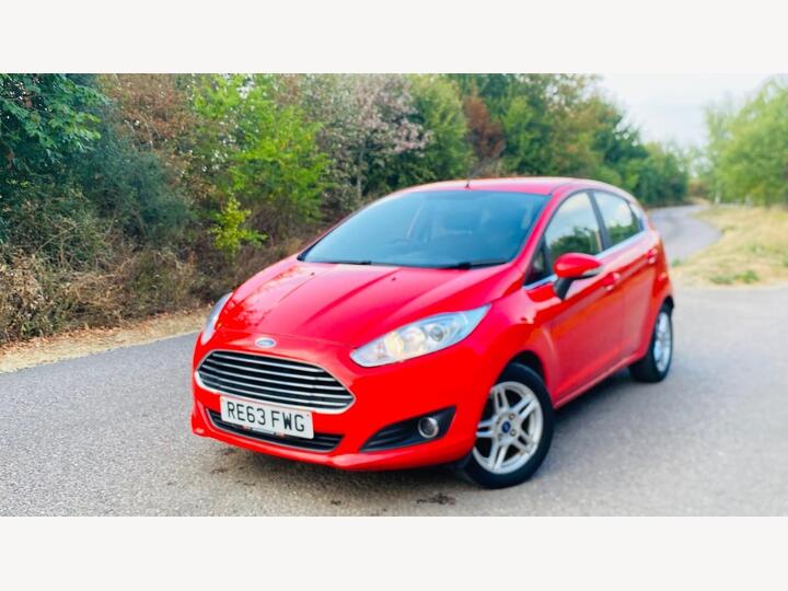Ford Fiesta 1.0T EcoBoost Zetec Euro 5 (s/s) 5dr