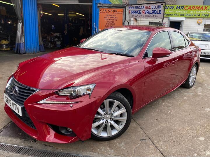 Lexus IS 2.5 300h Advance E-CVT Euro 6 (s/s) 4dr