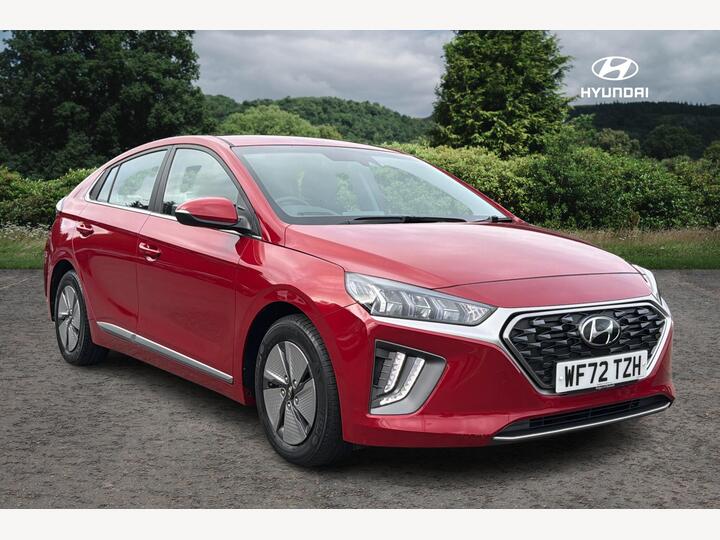 Hyundai Ioniq 1.6 H-GDi Premium DCT Euro 6 (s/s) 5dr Hyundai Ioniq 1.6 H-GDi Premium DCT Euro 6 (s/s) 5dr