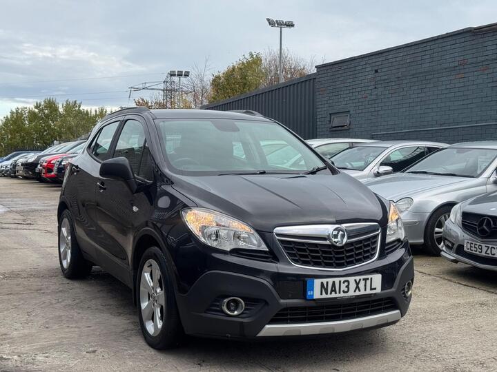 Vauxhall Mokka 1.7 CDTi Exclusiv 2WD Euro 5 (s/s) 5dr Vauxhall Mokka 1.7 CDTi Exclusiv 2WD Euro 5 (s/s) 5dr