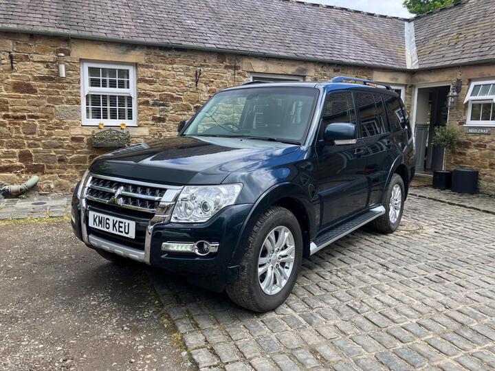 Mitsubishi Shogun 3.2 DI-DC SG3 Auto 4WD Euro 6 5dr LWB Mitsubishi Shogun 3.2 DI-DC SG3 Auto 4WD Euro 6 5dr LWB